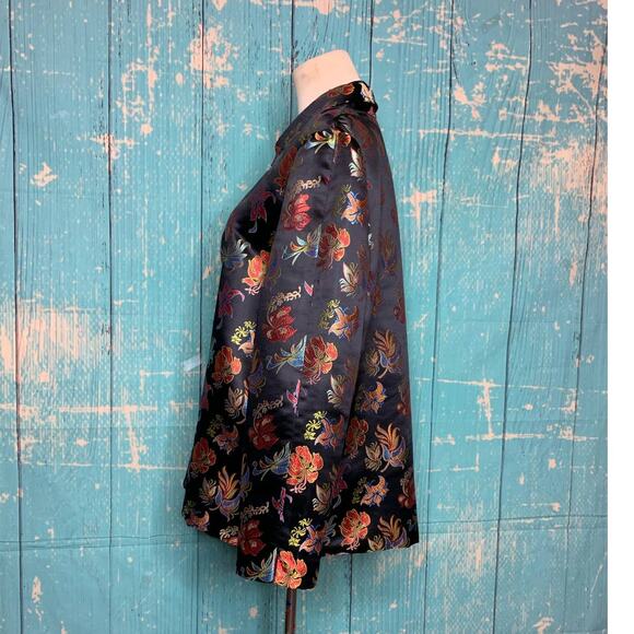 Reversible black red floral embroidered Asian inspired blazer size Medium - Picture 6 of 16